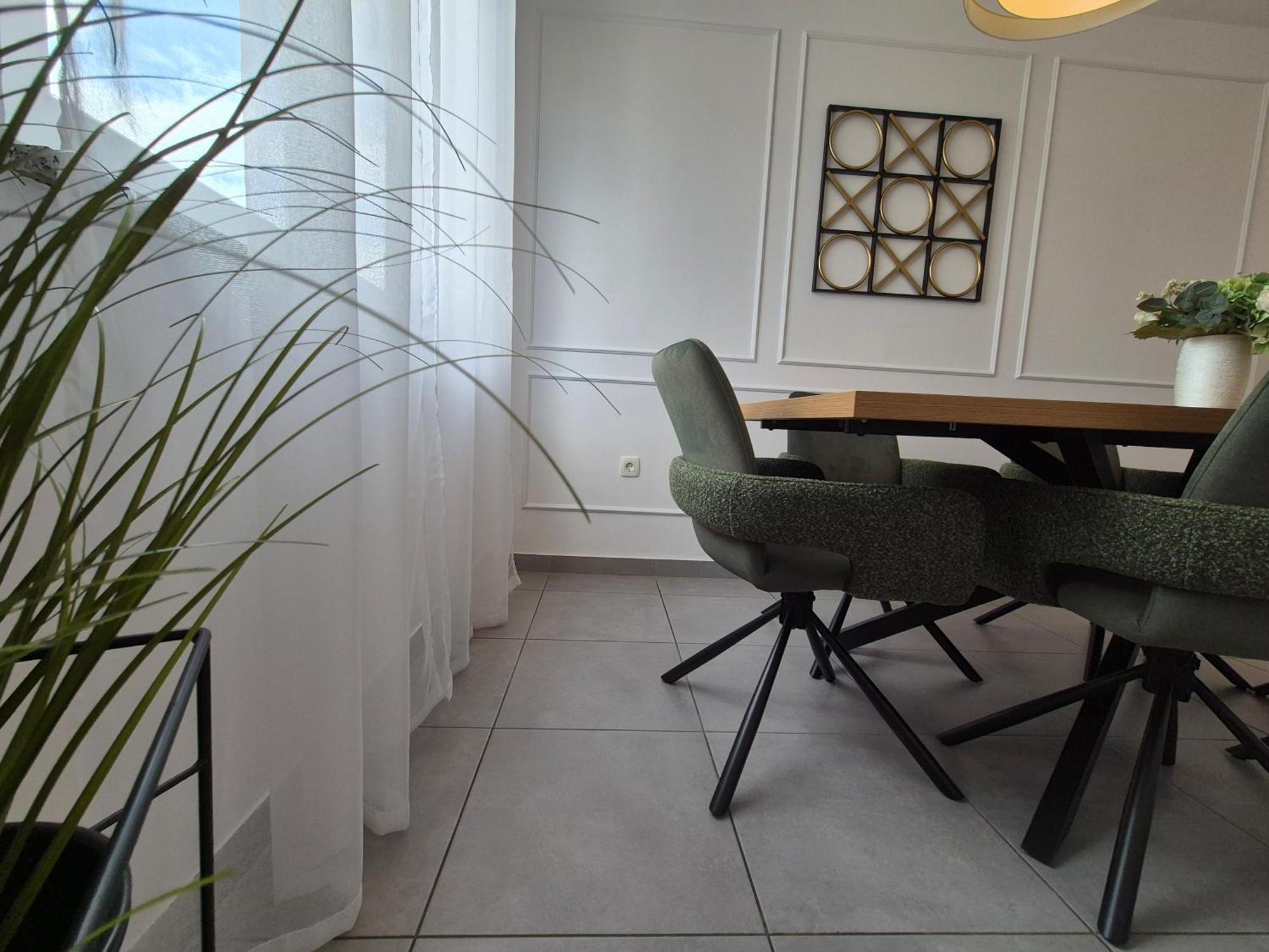 Victory Sea View Apartment Rijeka Bagian luar foto